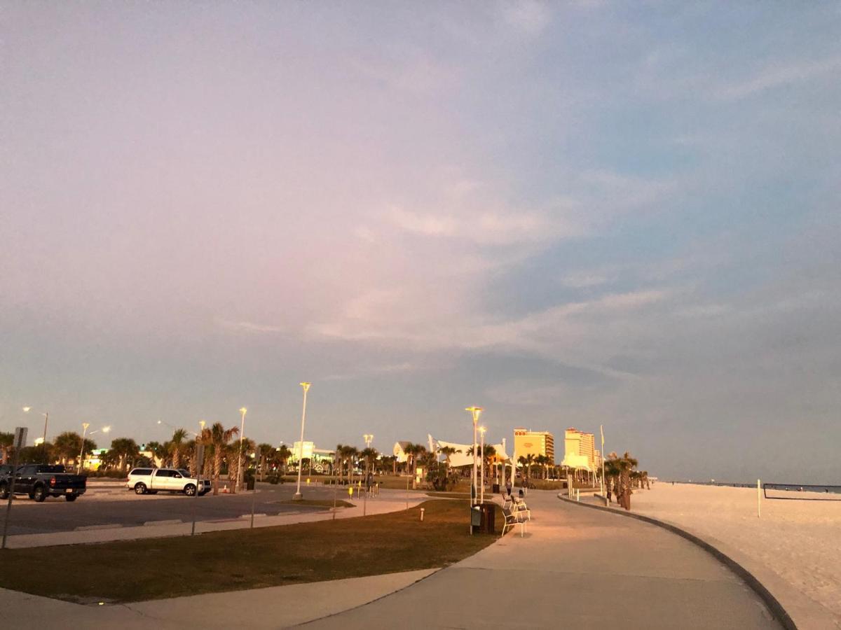 Coral Dreams-Luxe Cottage Steps From The Beach & Pool! Gulf Shores Exteriér fotografie